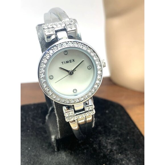 Timex Women's Watch TW2W62200 Quartz Gemmed Mother of Pearl Dial Steel 24mm - Picture 12 of 13